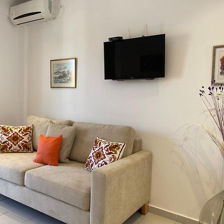 הימארה George Apartments מראה חיצוני תמונה