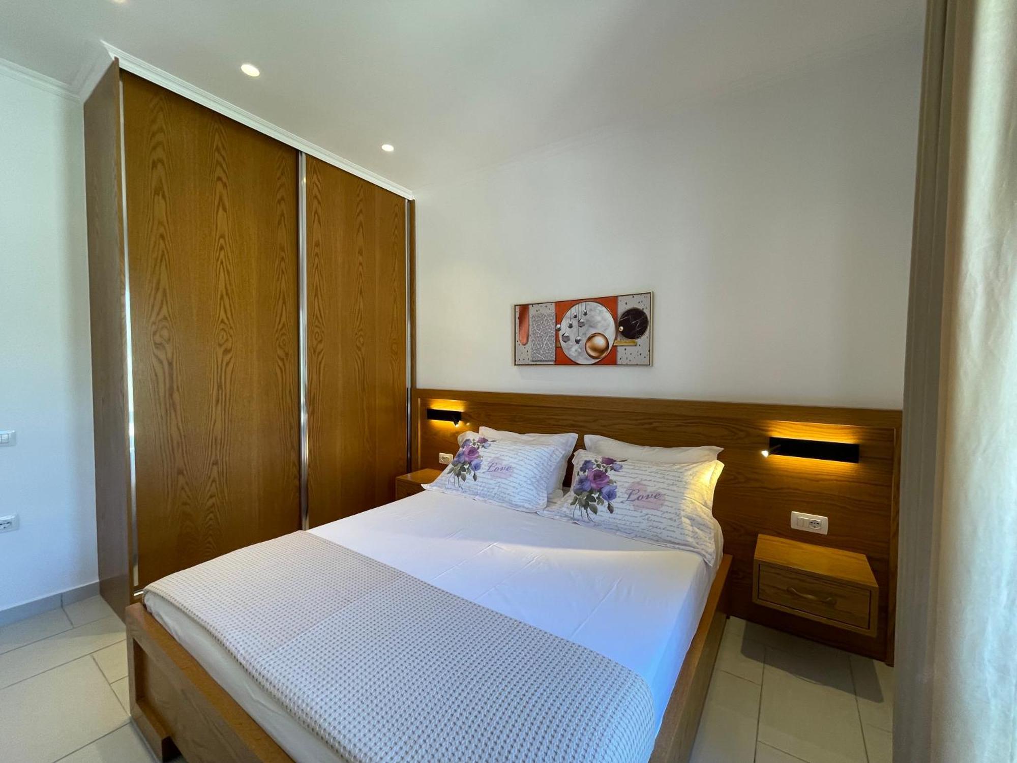 הימארה George Apartments מראה חיצוני תמונה