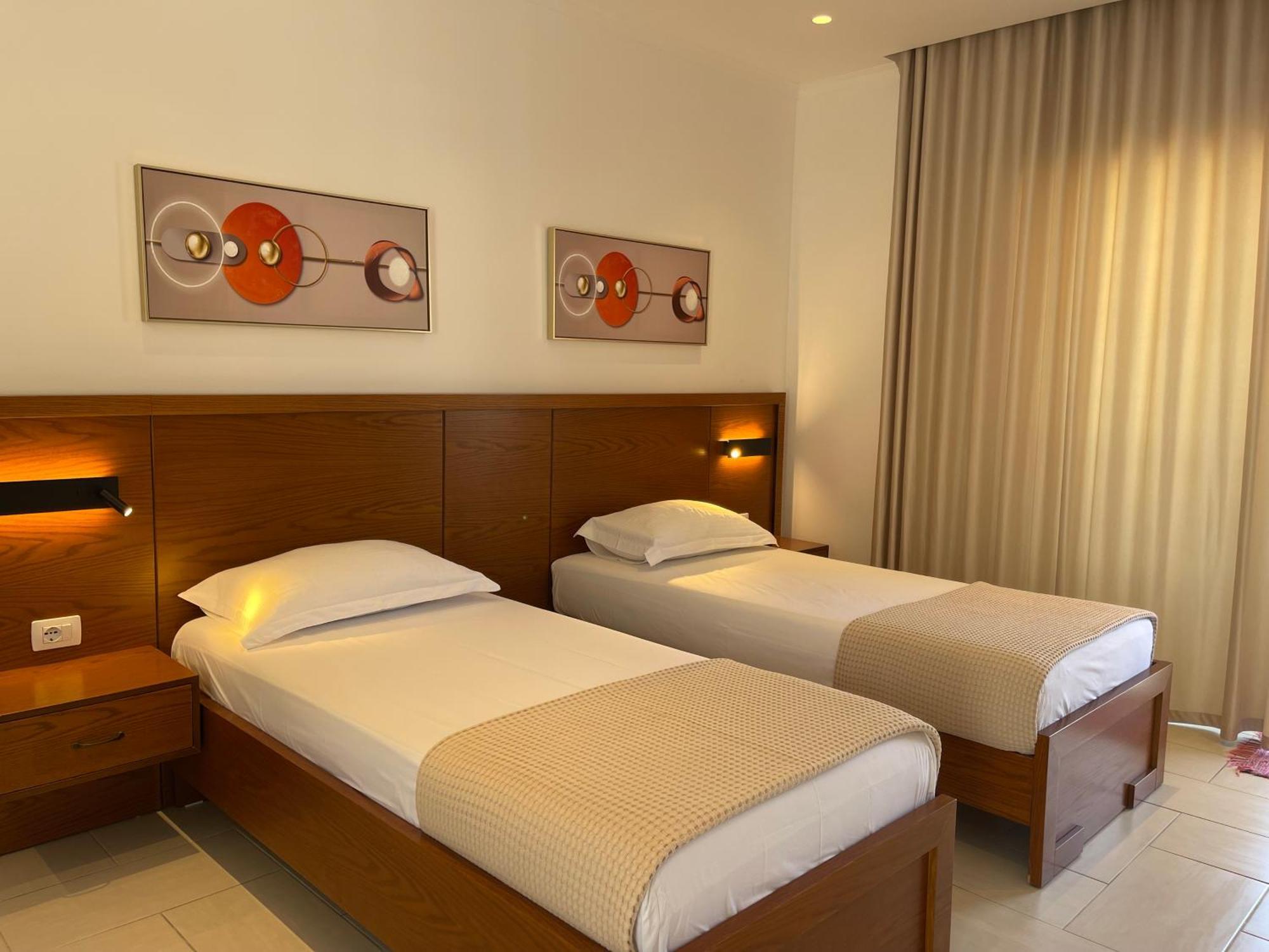 הימארה George Apartments מראה חיצוני תמונה