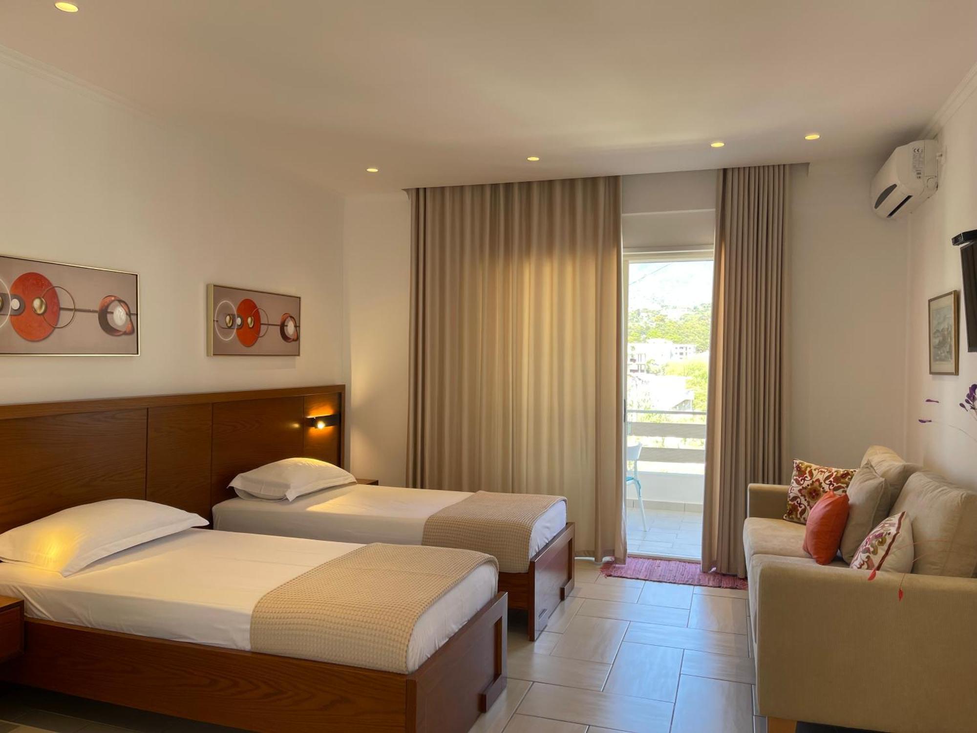 הימארה George Apartments מראה חיצוני תמונה