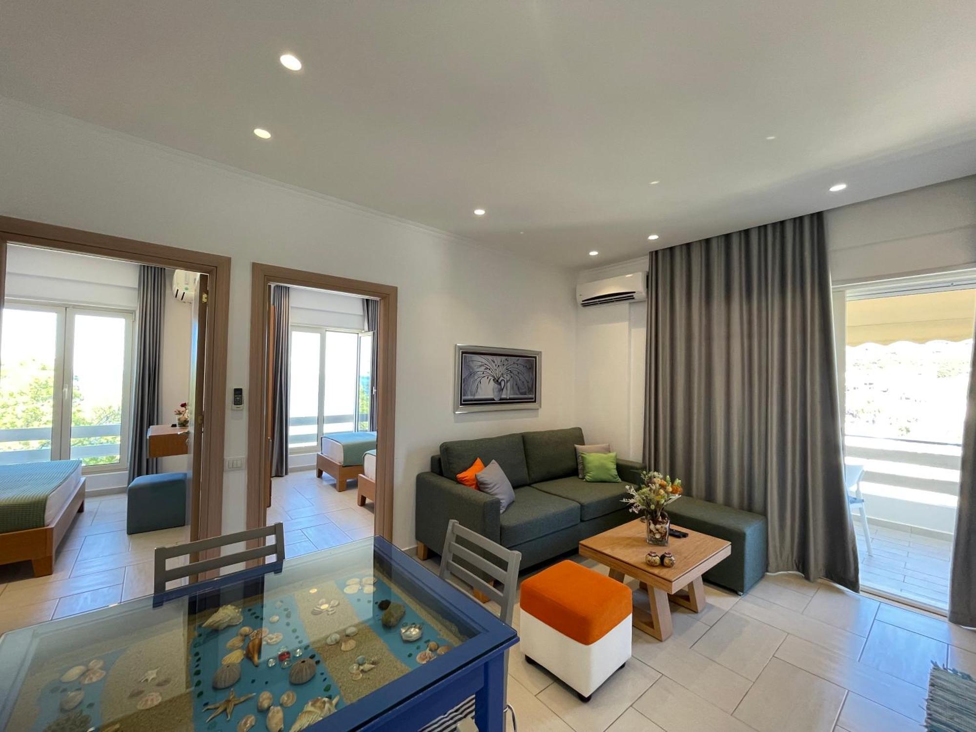 הימארה George Apartments מראה חיצוני תמונה