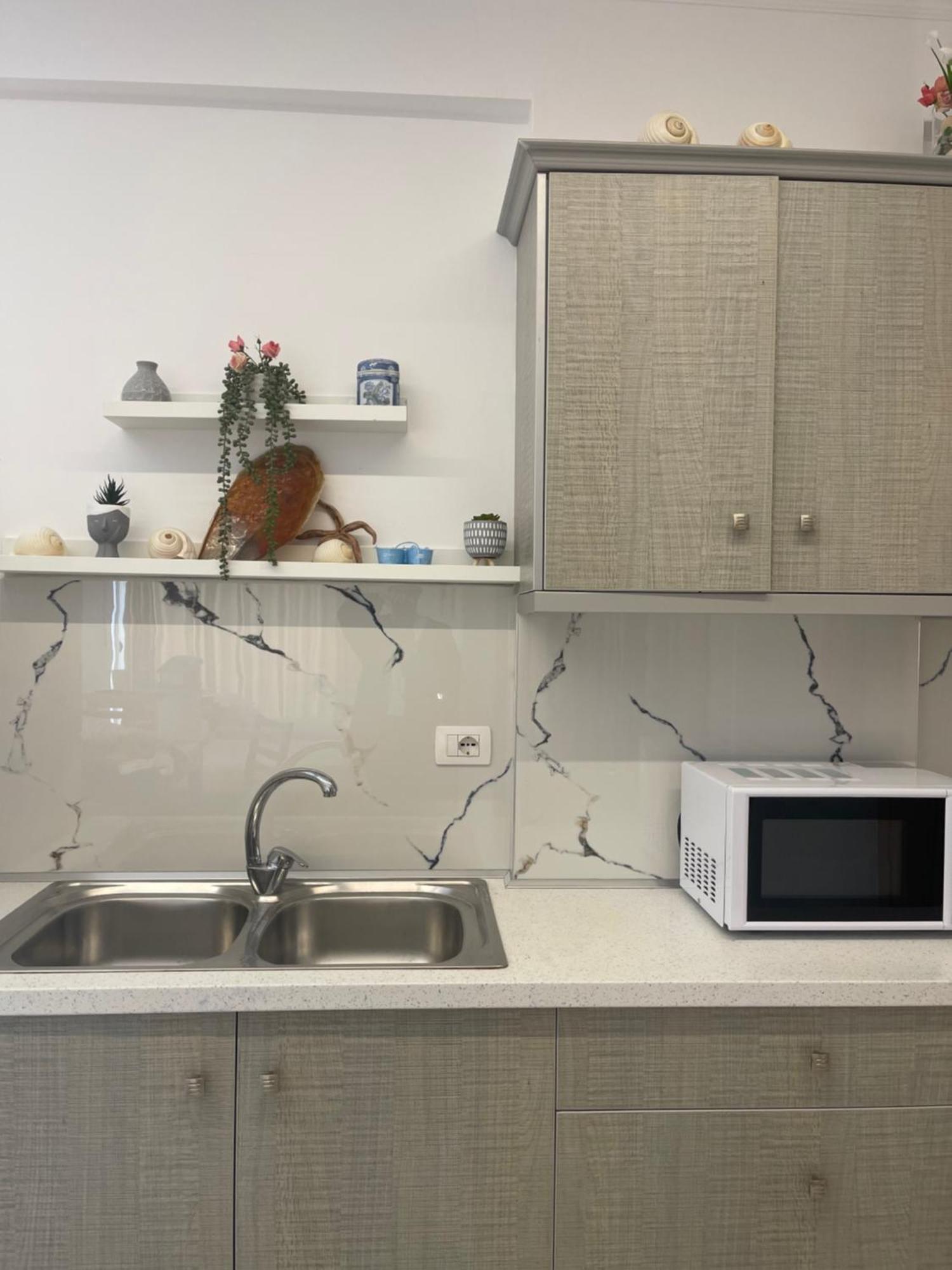 הימארה George Apartments מראה חיצוני תמונה
